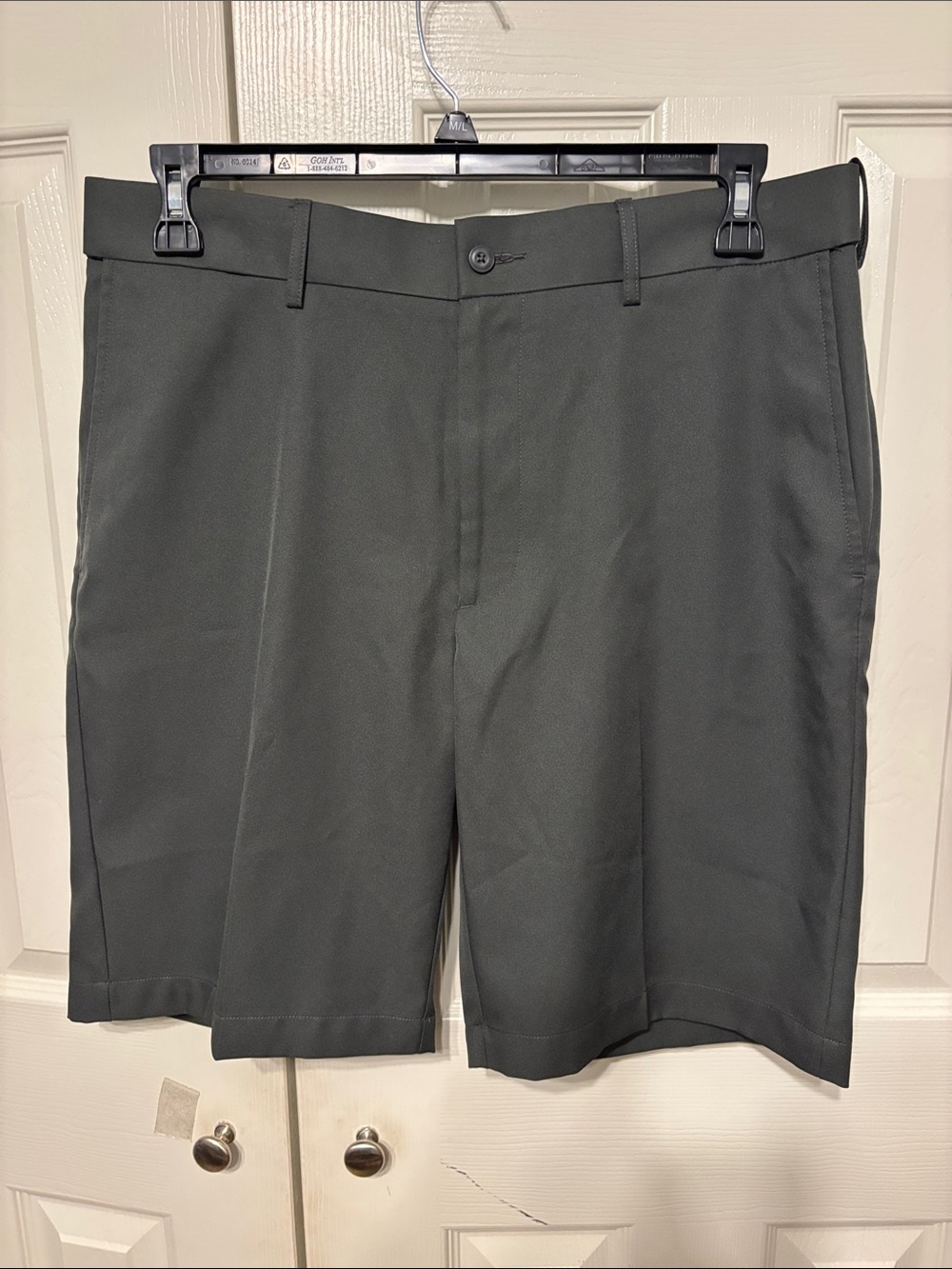 PGA Tour Expandable Flat Front Golf Shorts